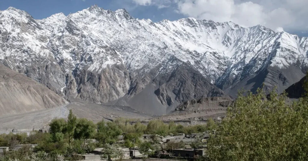 Climate-Resilient Glacial Water Resource Management in Pakistan