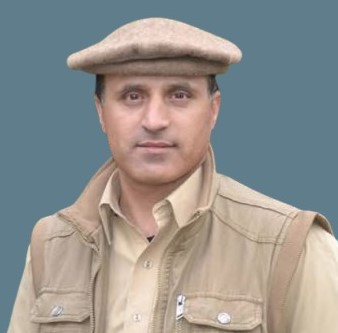 ہنزہ کے ہینگنگ التر گلیشیر میں برفانی تودہ گرنے کا منظر