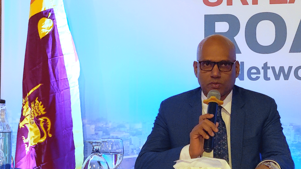 سری لنکا ٹورزم روڈ شو کراچی 2025 میں پاکستان اور سری لنکا کے سیاحتی تعاون اور ایم آئی سی ای ٹورزم کی جھلک