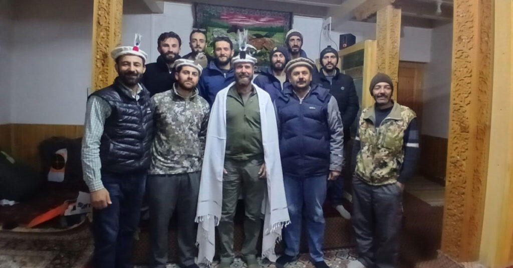 بالائی ہنزہ میں 45 انچ سینگ والے ہمالیائی آئی بیکس کے شکار کا منظر، کمیونٹی کنزرویشن ہنٹنگ ایریا حسینی