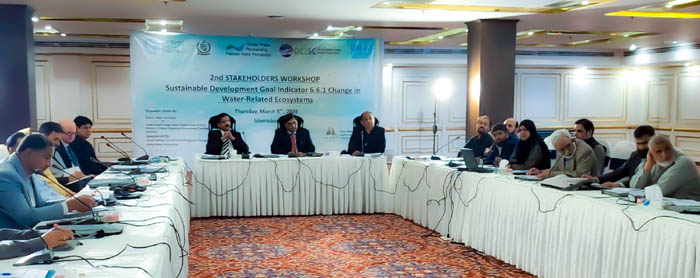 Pakistan water crisis due to climate change and rising temperatures affecting water resources and glaciers