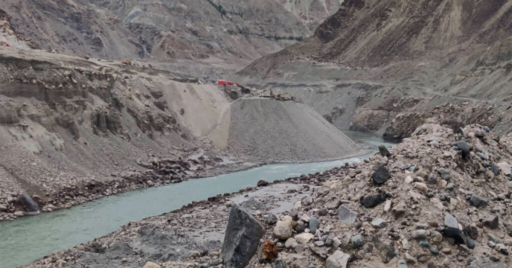 Gold mining search increases environmental pollution, Indus River begins to suffocate.