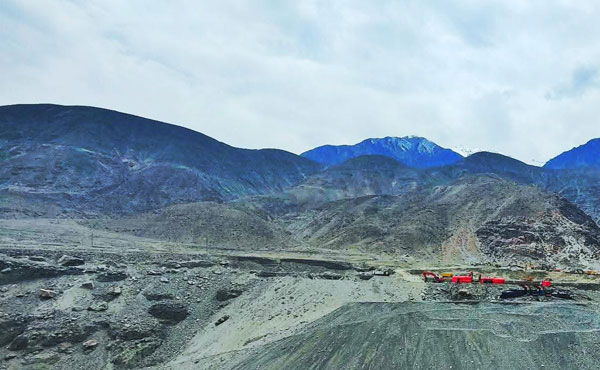 Gold mining search increases environmental pollution, Indus River begins to suffocate.